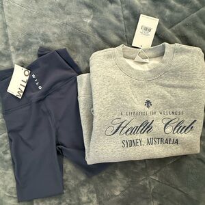 WILO Gray Crew Neck Sweater and Legging set